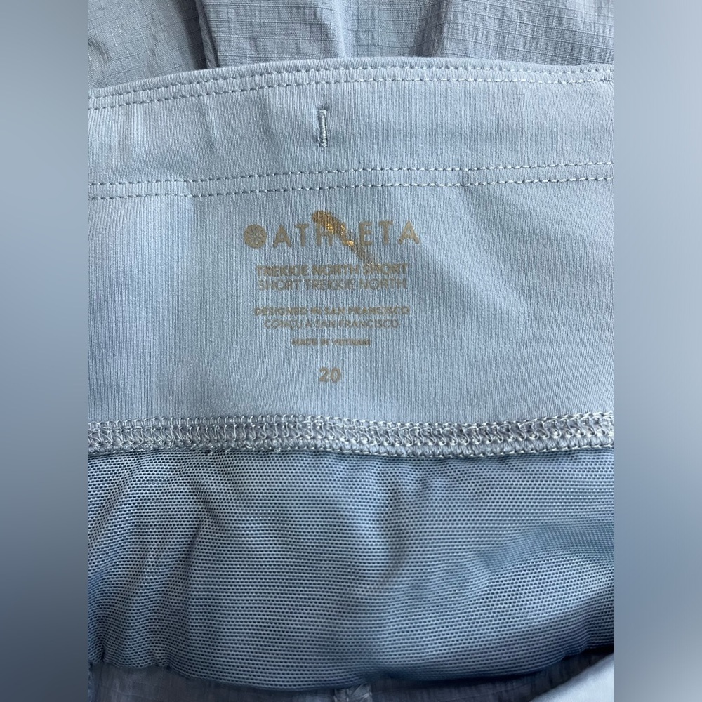 Athleta Women’s size 20 Trekkie North Light Teal Blue Shorts New! - Picture 2 of 12